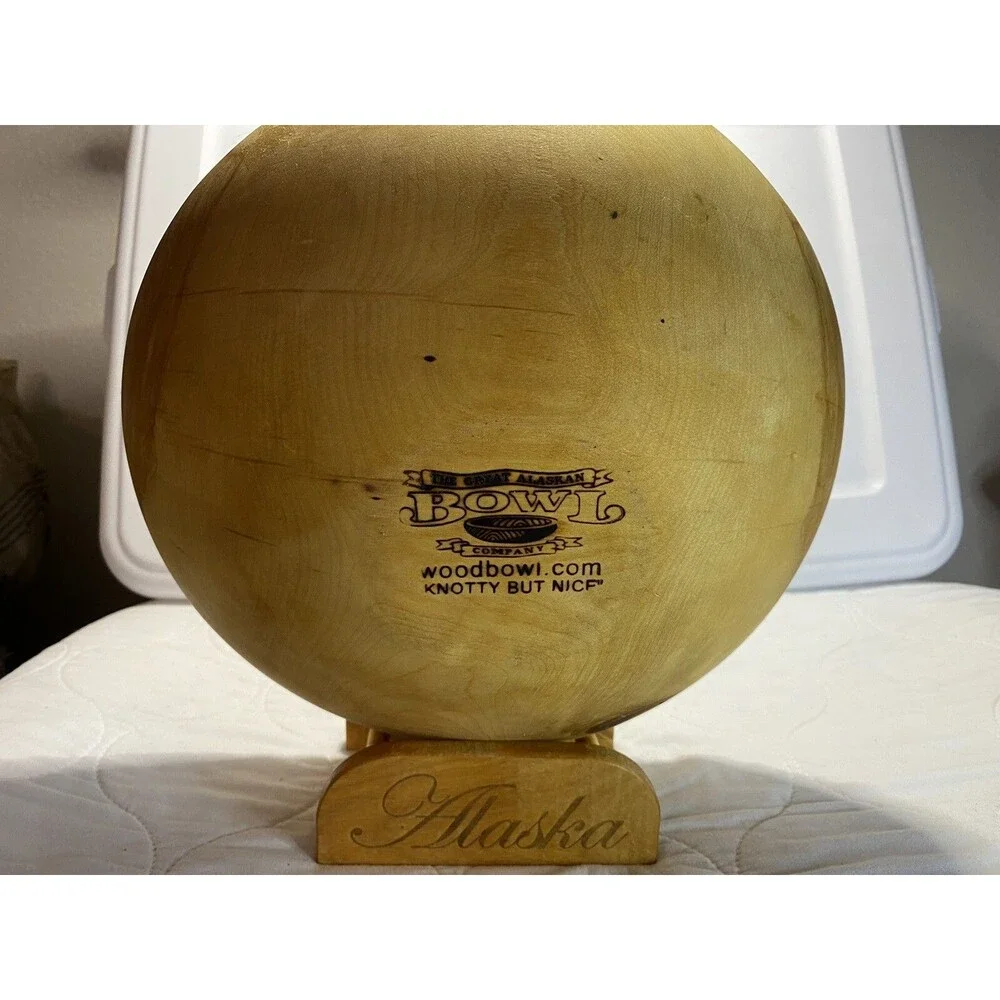The Great Alaskian Bowl Company add touch